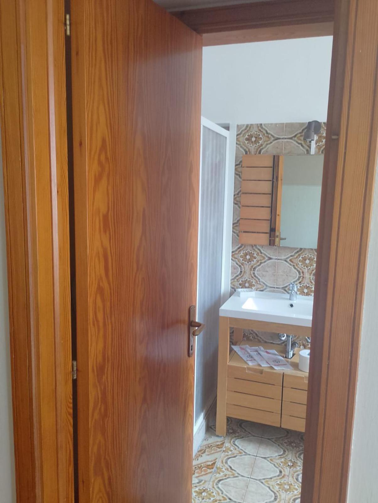 Monolocali Da Vinci Hotel Falconara Marittima Quarto foto